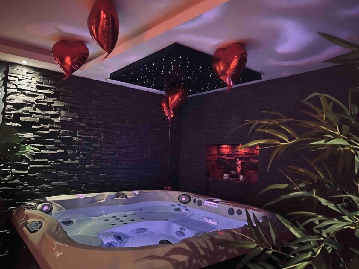 O Venus Spa Sin-le-Noble Exterior photo